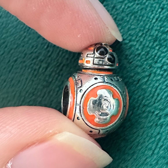 PANDORA x Star Wars BB-8 Black & Orange Enamel Charm 799243C01 - Picture 6 of 12
